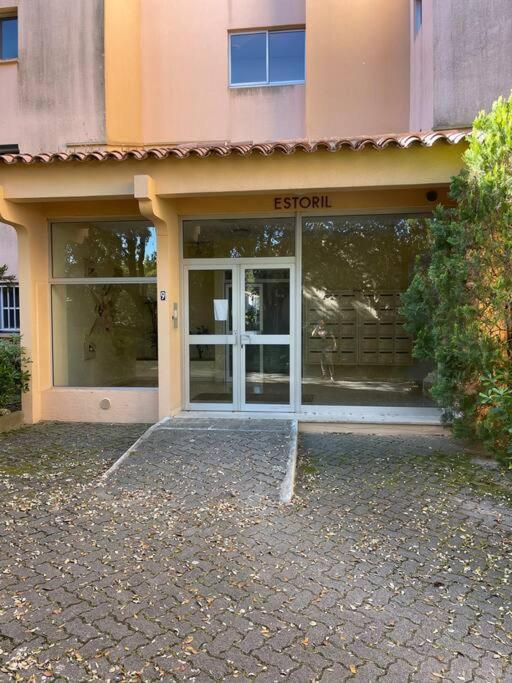 Appartement Grand Au Bord De *