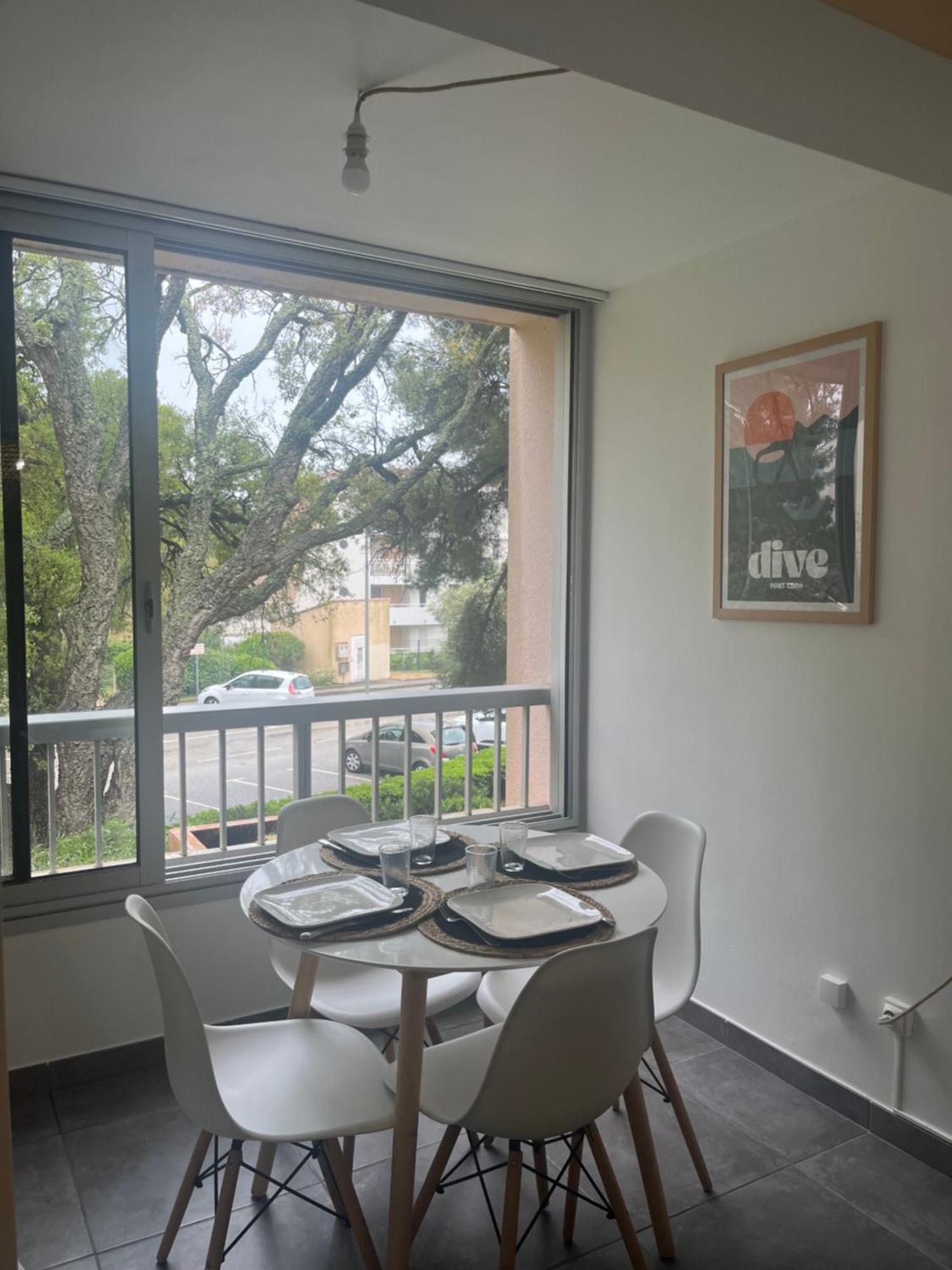 Grand Au Bord De Appartement